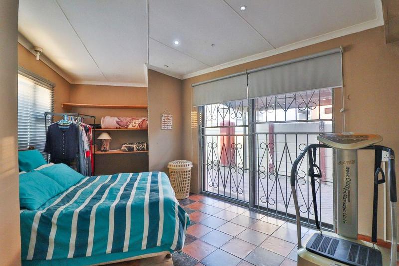 4 Bedroom Property for Sale in Heiderand Western Cape